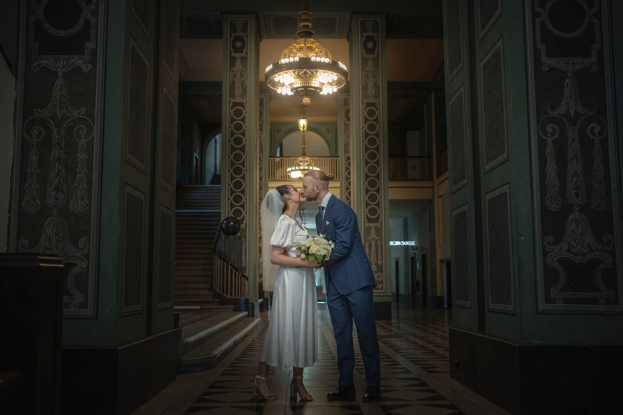 Brautpaar bei der Hochzeit in Berlin